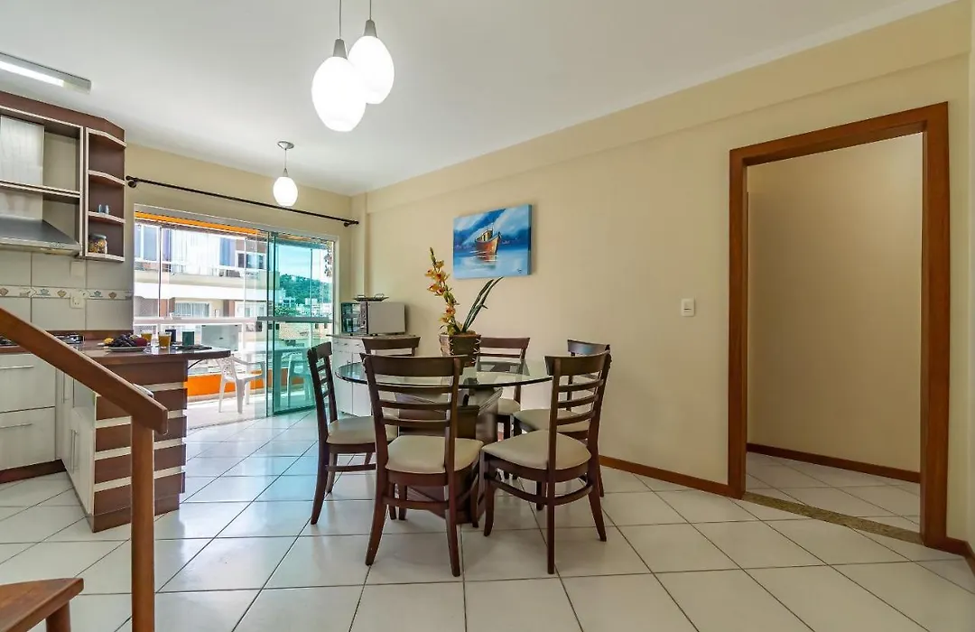Espaçosa Cobertura Duplex com Piscina Privativa-1